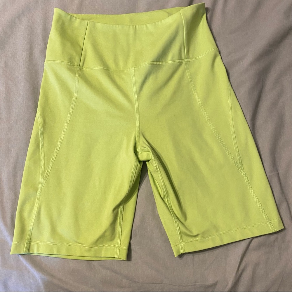 Girlfriend collective lime green biker short / size M